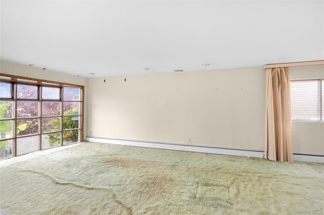 3386 Bertha Drive, Baldwin, NY 11510
