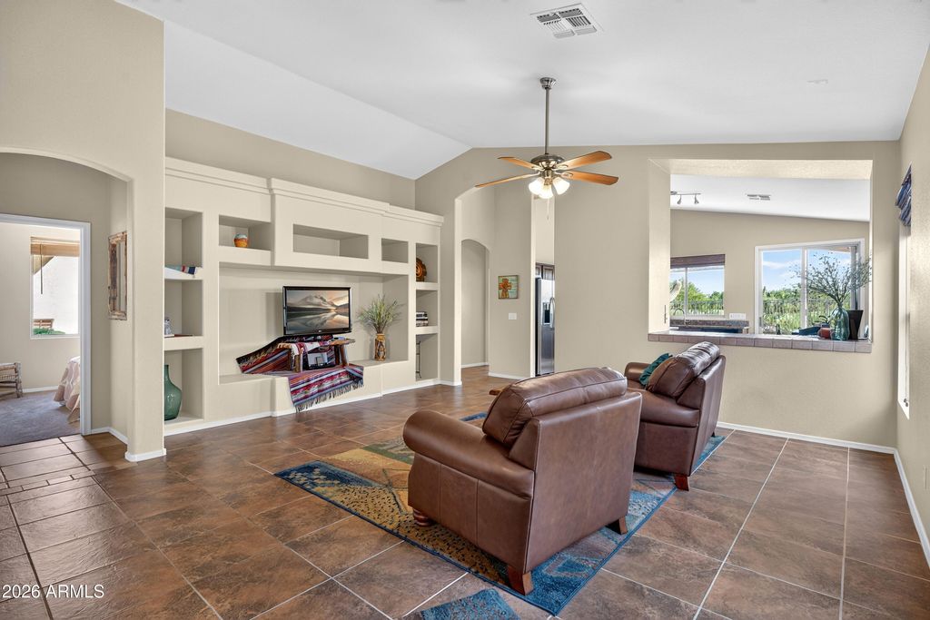4423 E SMOKEHOUSE Trail, Cave Creek, AZ 85331 — photo 3