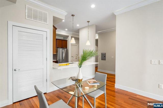 78 Wayne Street 303, Jersey City, NJ 07302