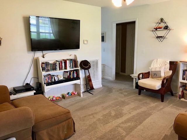 1614A London Dr, Columbia, TN 38401