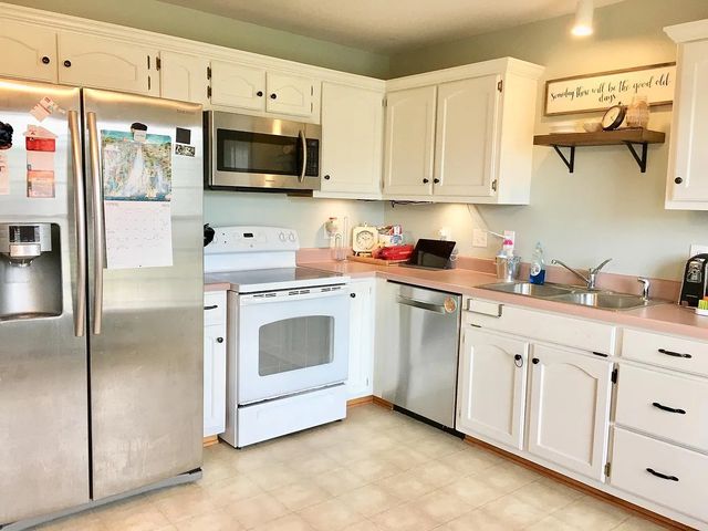 1614A London Dr, Columbia, TN 38401