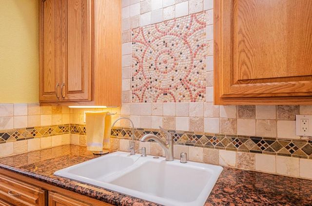 300 Mesa Road, Salinas, CA 93908