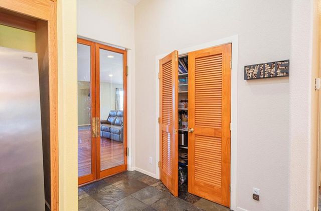 300 Mesa Road, Salinas, CA 93908