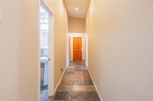 300 Mesa Road, Salinas, CA 93908