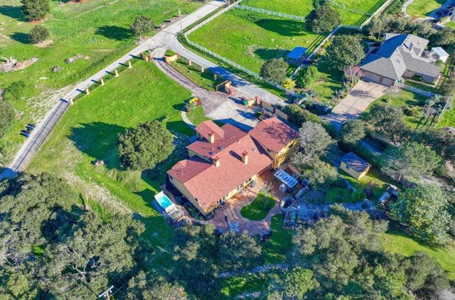 300 Mesa Road, Salinas, CA 93908