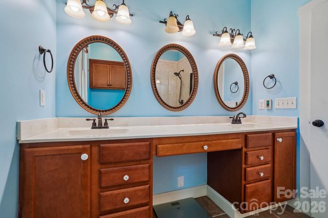 25 Willow Branch Lane, Weaverville, NC 28787