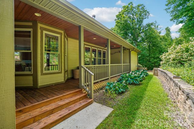 25 Willow Branch Lane, Weaverville, NC 28787