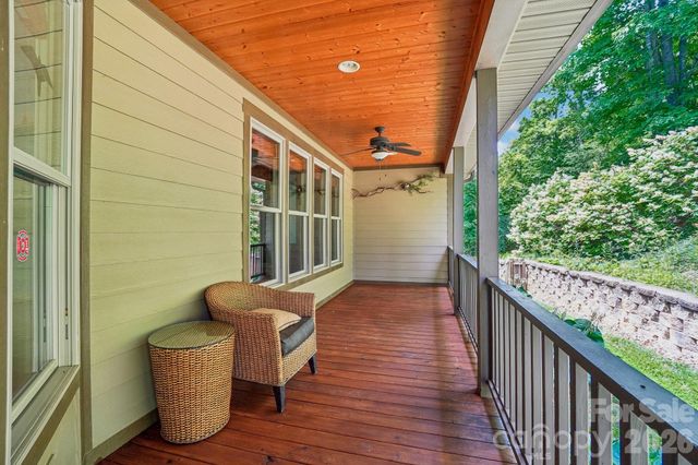 25 Willow Branch Lane, Weaverville, NC 28787