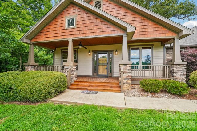 25 Willow Branch Lane, Weaverville, NC 28787