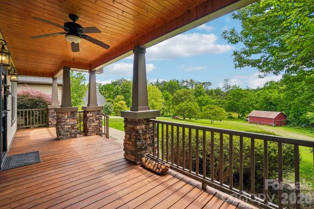 25 Willow Branch Lane, Weaverville, NC 28787