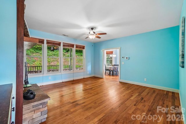 25 Willow Branch Lane, Weaverville, NC 28787