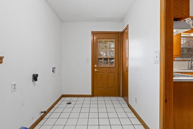 304 N Redbud St, Ore City, TX 75683