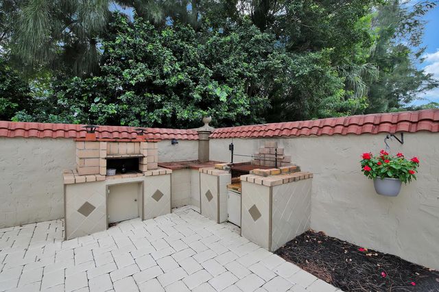 9441 OLD PINE Road, Boca Raton, FL 33428