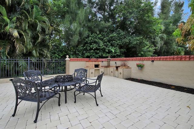 9441 OLD PINE Road, Boca Raton, FL 33428