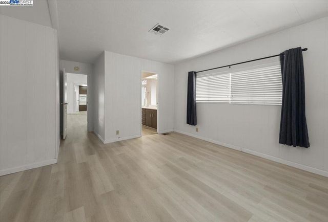 3263 Vineyard Ave., Pleasanton, CA 94566
