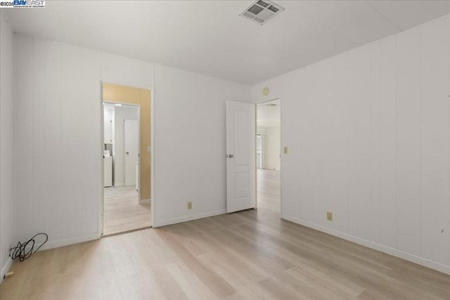 3263 Vineyard Ave., Pleasanton, CA 94566