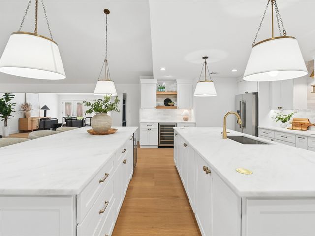 7124 Meadow Road, Dallas, TX 75230