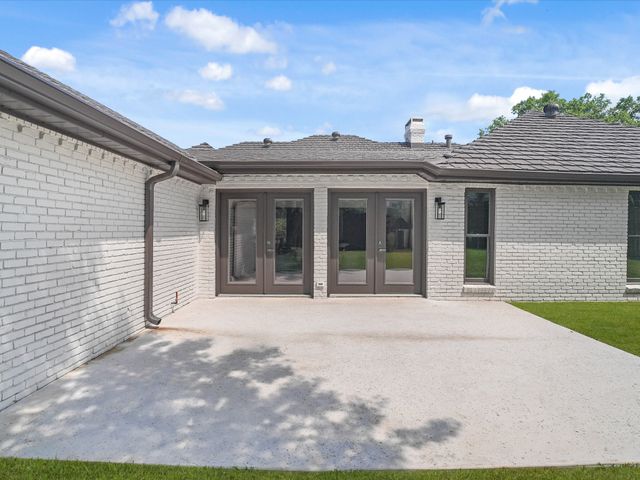 7124 Meadow Road, Dallas, TX 75230