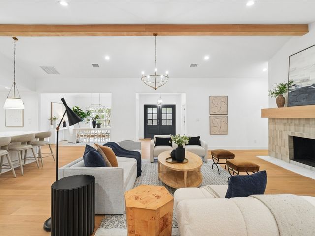 7124 Meadow Road, Dallas, TX 75230