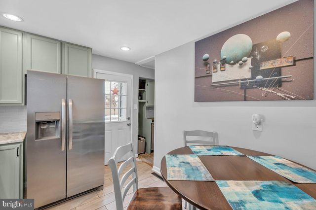 319 DREXEL, Blackwood, NJ 08012