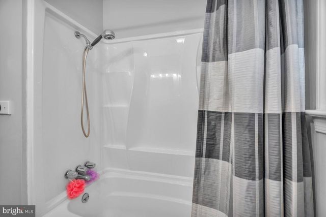 319 DREXEL, Blackwood, NJ 08012