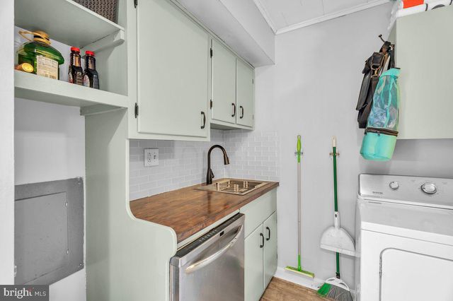 319 DREXEL, Blackwood, NJ 08012