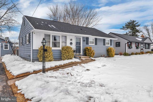 319 DREXEL, Blackwood, NJ 08012