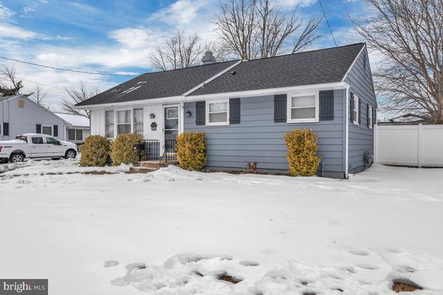 319 DREXEL, Blackwood, NJ 08012