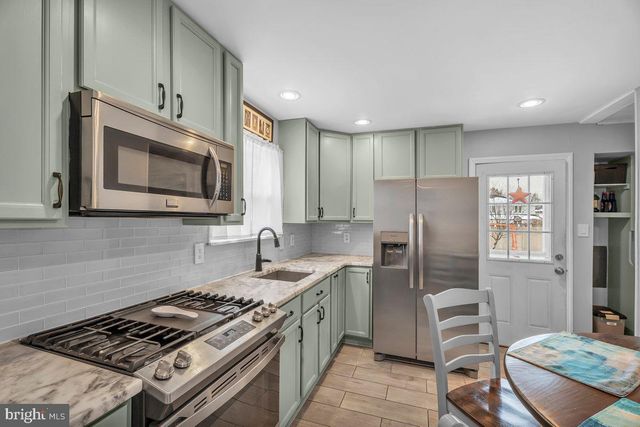 319 DREXEL, Blackwood, NJ 08012