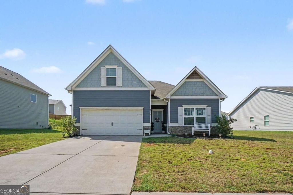 207 Malbone Street SW, Cartersville, GA 30120 — exterior