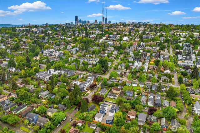 112 29th Avenue E, Seattle, WA 98112