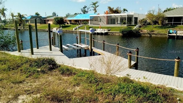 3022 SE 6TH AVENUE, Cape Coral, FL 33904