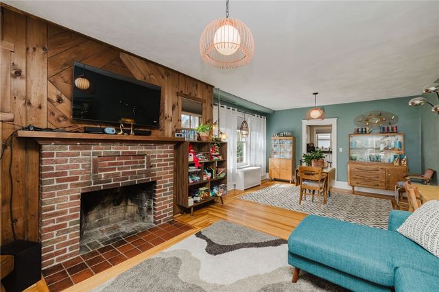 542 Walcott Street, Pawtucket, RI 02861