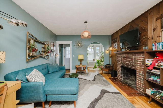 542 Walcott Street, Pawtucket, RI 02861