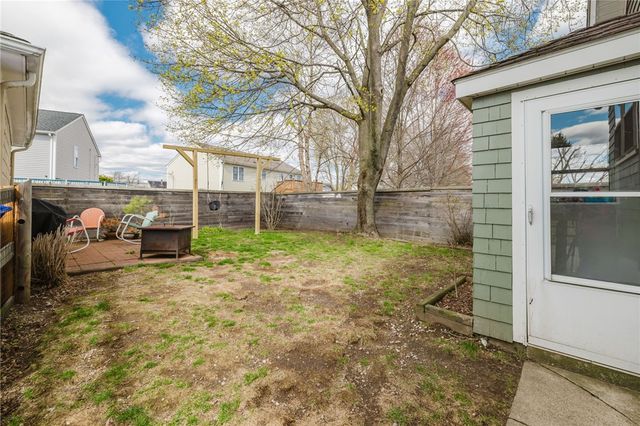 542 Walcott Street, Pawtucket, RI 02861