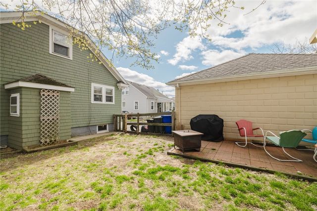 542 Walcott Street, Pawtucket, RI 02861