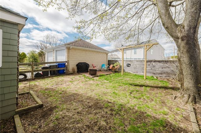 542 Walcott Street, Pawtucket, RI 02861
