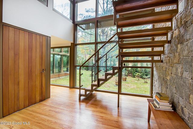 3 Kanachta Lane, Saratoga Springs, Outside, NY 12866