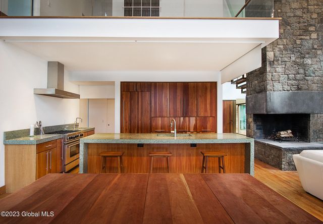 3 Kanachta Lane, Saratoga Springs, Outside, NY 12866