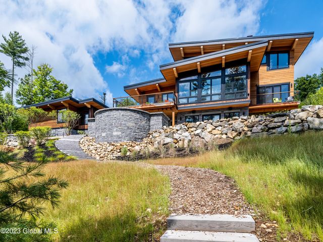 3 Kanachta Lane, Saratoga Springs, Outside, NY 12866