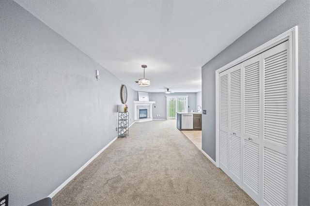 9513 N Main Street, Kansas City, MO 64155