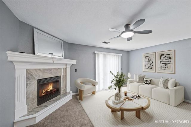 9513 N Main Street, Kansas City, MO 64155