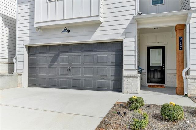 217 Rockfern Terrace, Lilburn, GA 30047