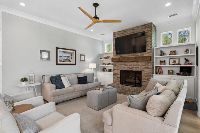 1443 Headquarters Plantation Drive, Johns Island, SC 29455