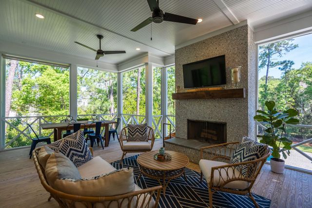 1443 Headquarters Plantation Drive, Johns Island, SC 29455