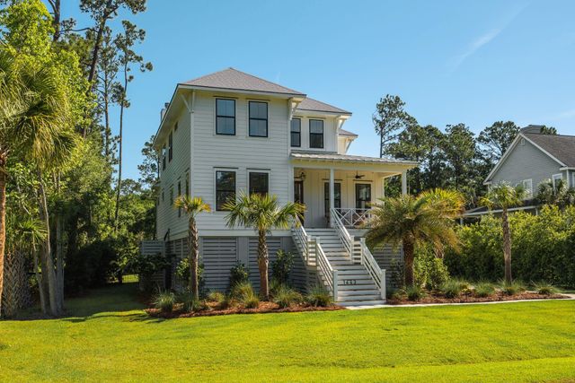 1443 Headquarters Plantation Drive, Johns Island, SC 29455