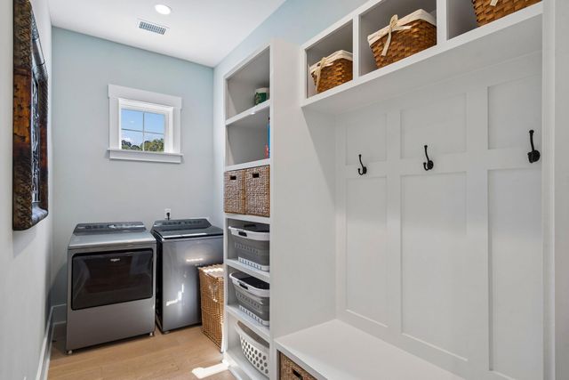 1443 Headquarters Plantation Drive, Johns Island, SC 29455