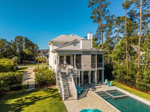 1443 Headquarters Plantation Drive, Johns Island, SC 29455