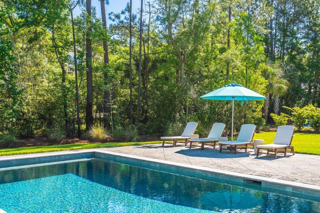 1443 Headquarters Plantation Drive, Johns Island, SC 29455