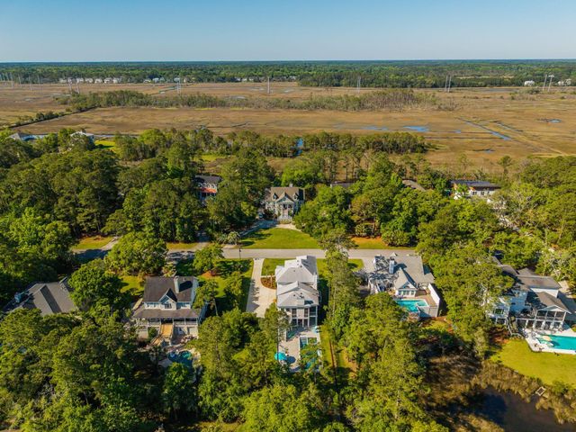 1443 Headquarters Plantation Drive, Johns Island, SC 29455